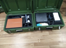 <

{$item[title]}>